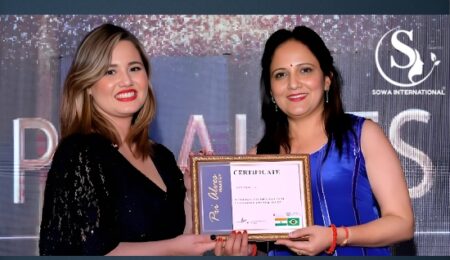 Young Indian beauticians attending certified beauty training by SOWA International in 2025.top Beauty Career Trends in India for 2025